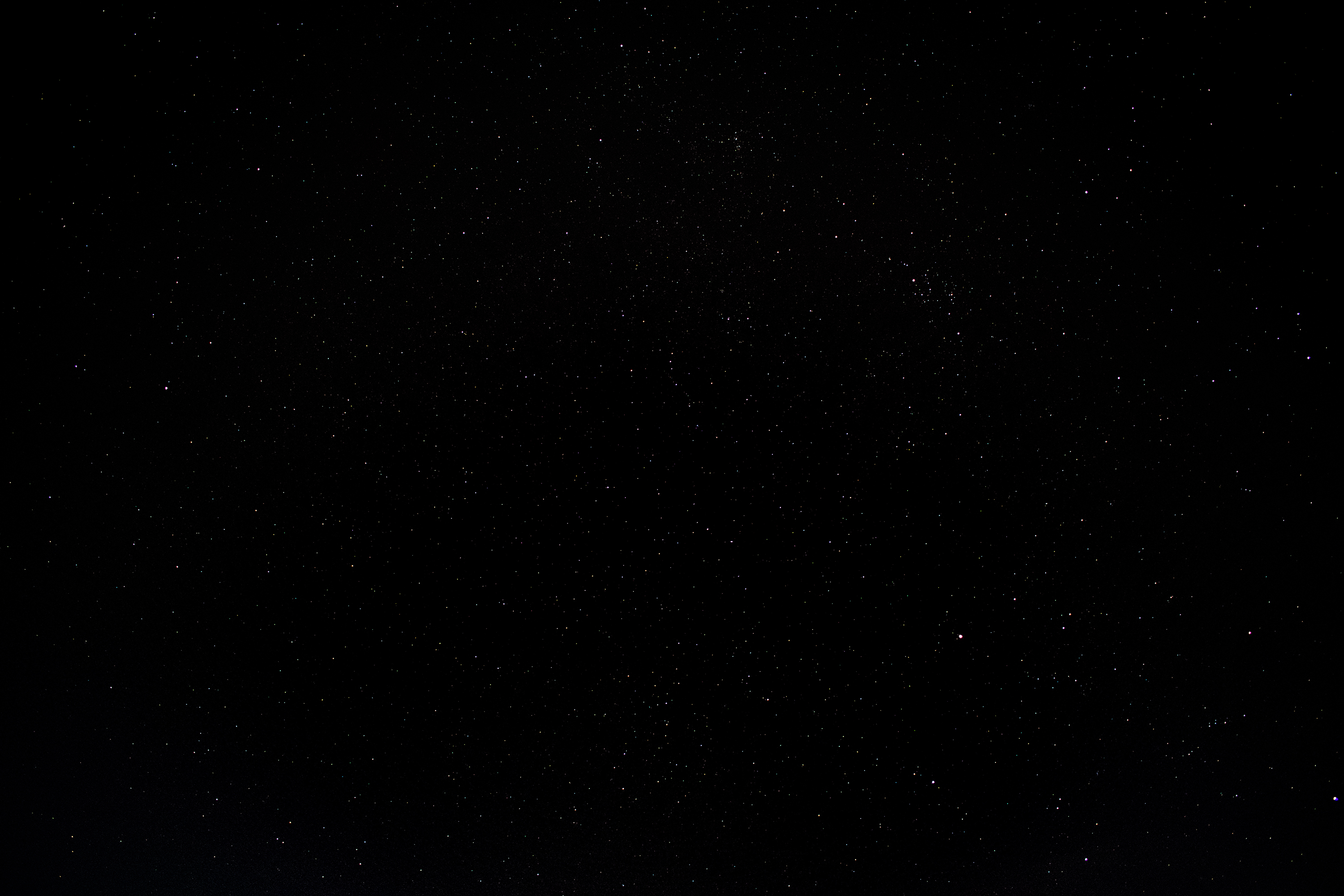 20s, f/3.5, ISO 6400, 18mm