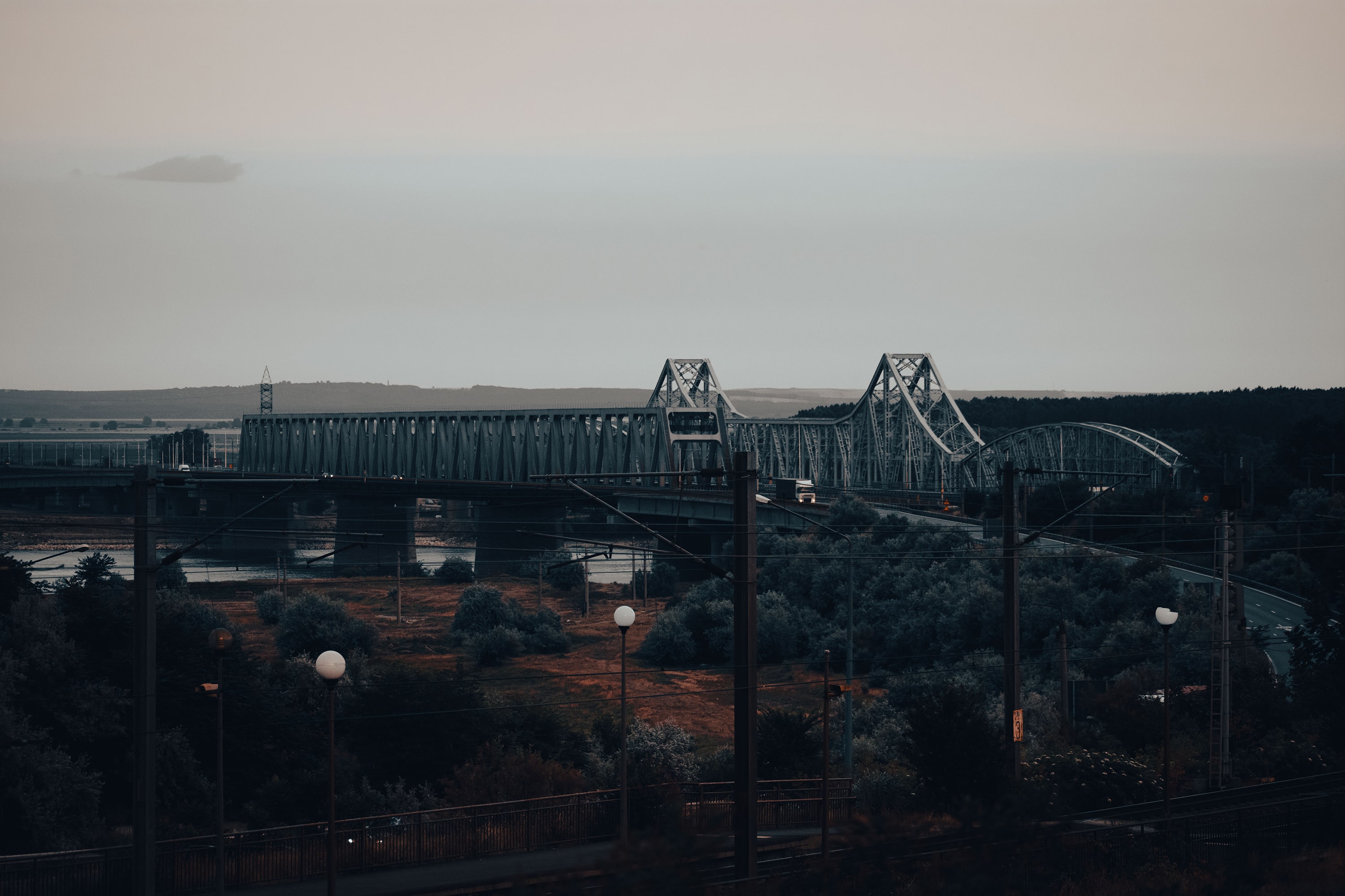 1/125, f/11, ISO 110, 55mm