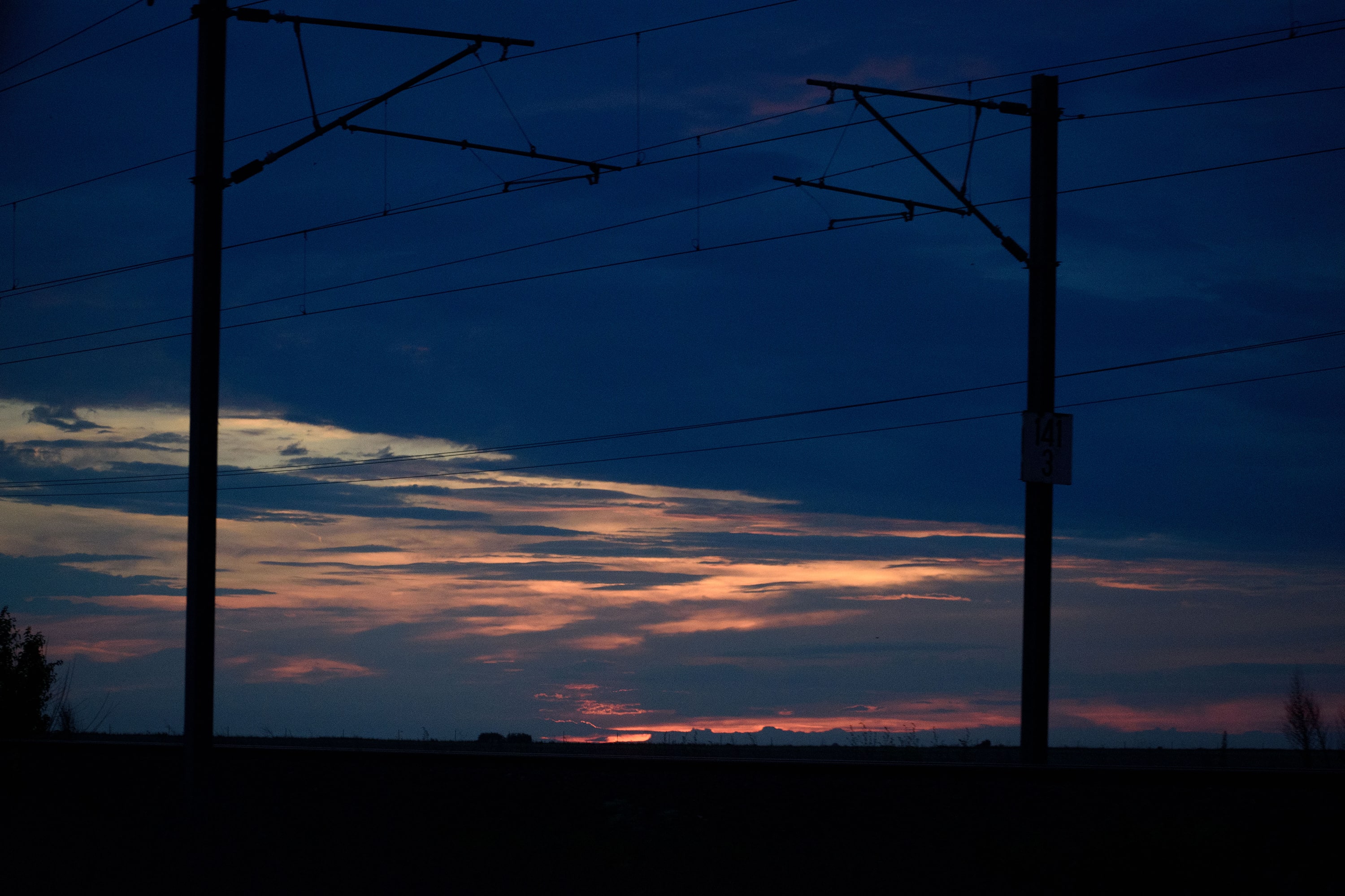 1/60, f/10, ISO 280, 25mm