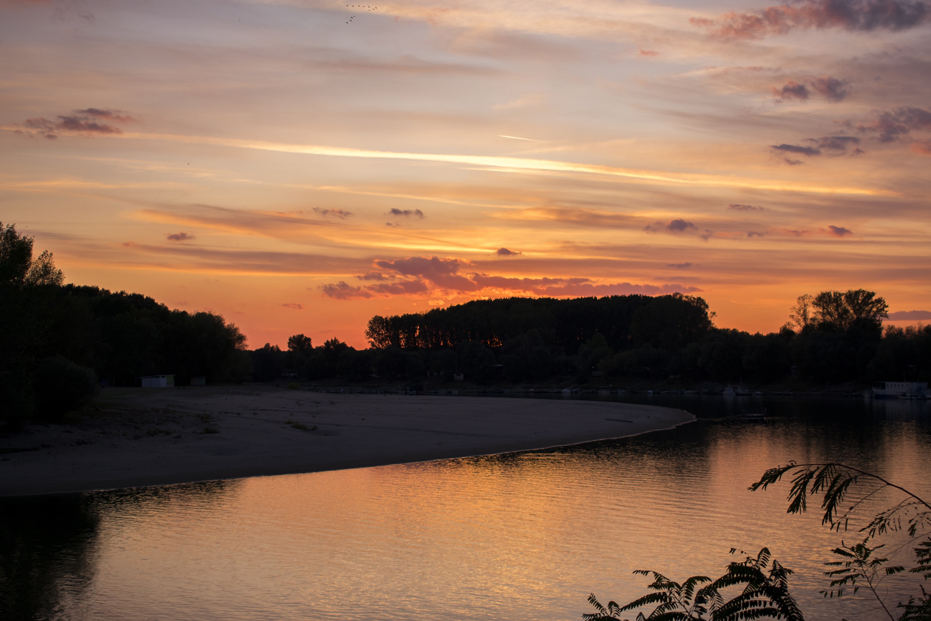 1/200, f/5.6, ISO 100, 28mm