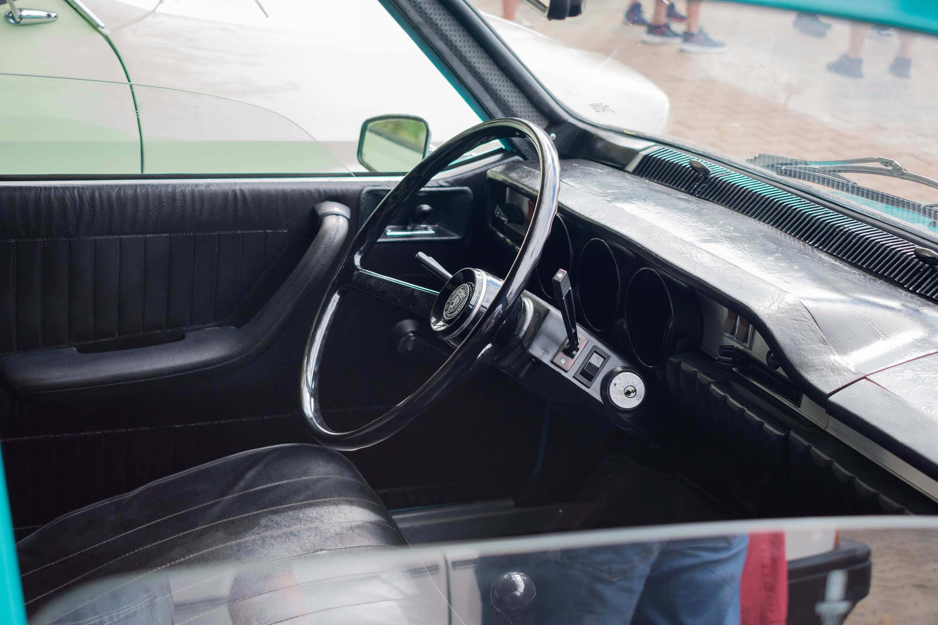 1/250, f/4.5, ISO 640, 35mm