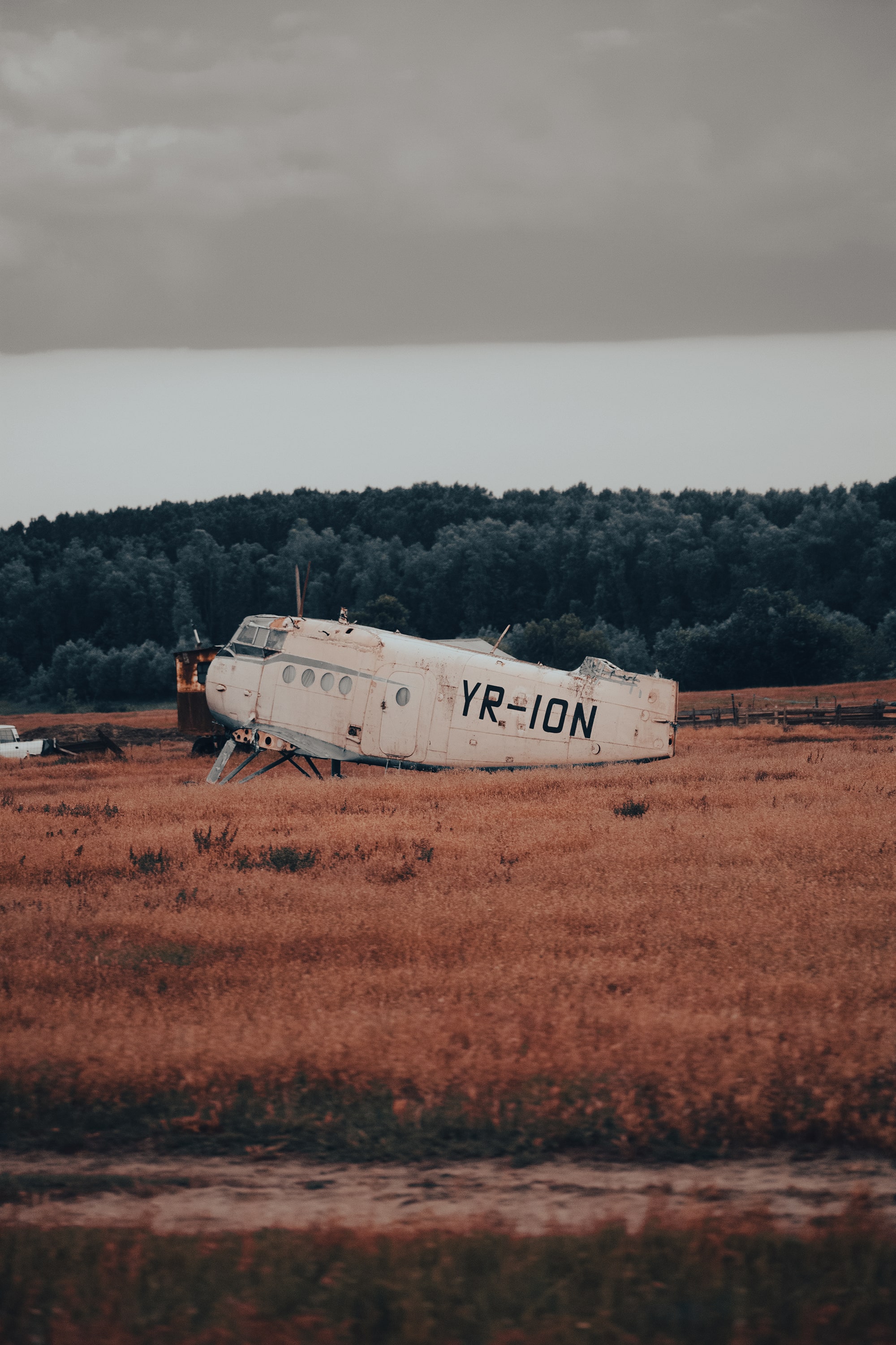 1/640, f/4.8, ISO 1600, 98mm